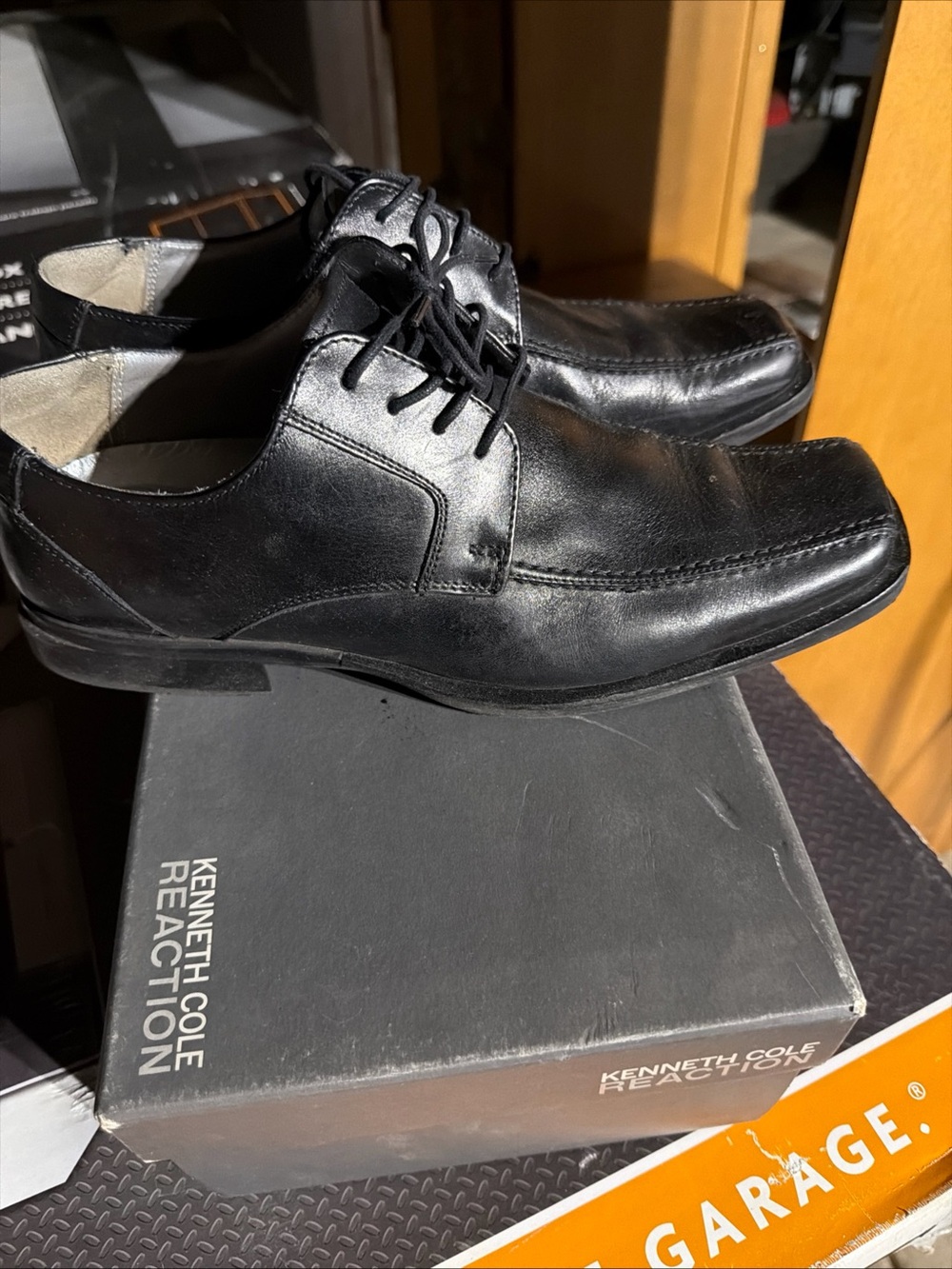 Kenneth Cole Reaction Men's Black Leather Lace-Up Dress Shoes 11 1/2